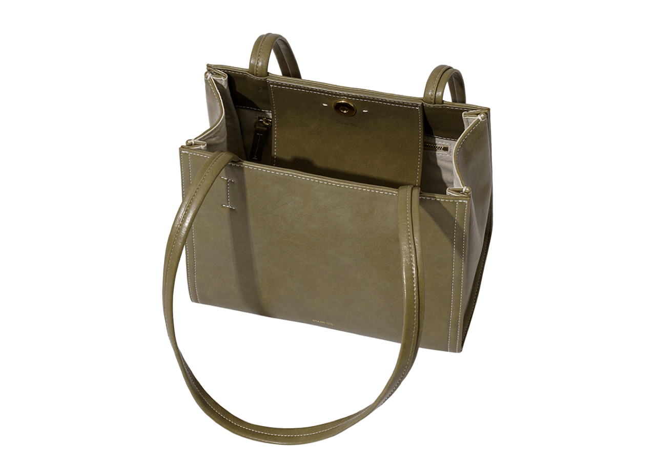 Stand Oil Oblong Bag Mini Basil - photo 4