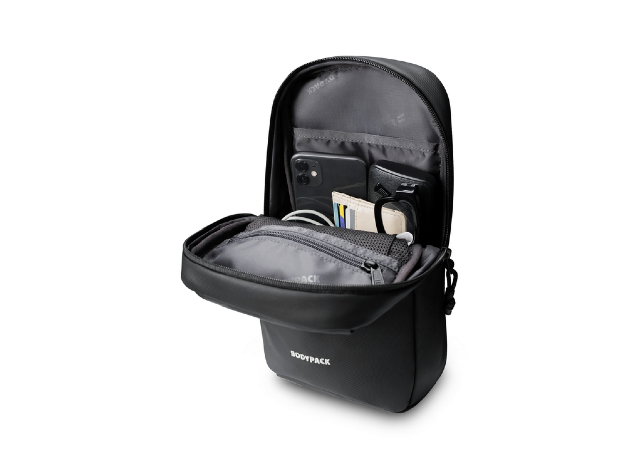Bodypack Plaver Sling Bag Black - photo 4