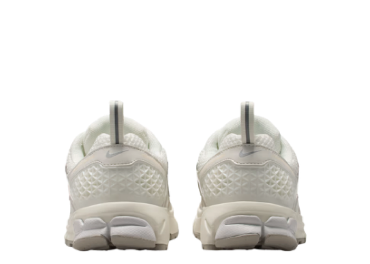 Nike Vomero 5 Sail Vast Grey College Grey Metallic Silver (Grade School) - photo 3