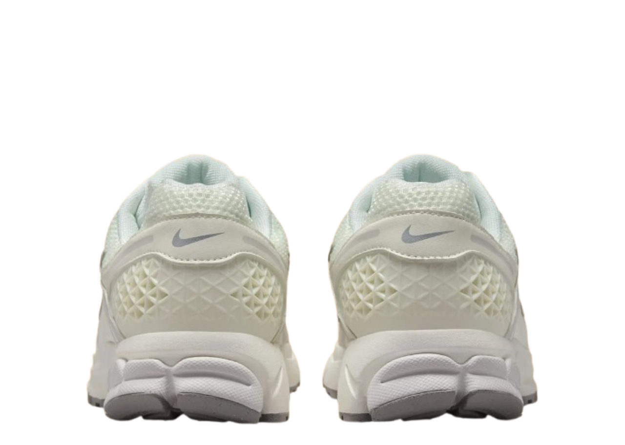 Nike Zoom Vomero 5 Sail Vast Grey Metallic Silver - photo 3