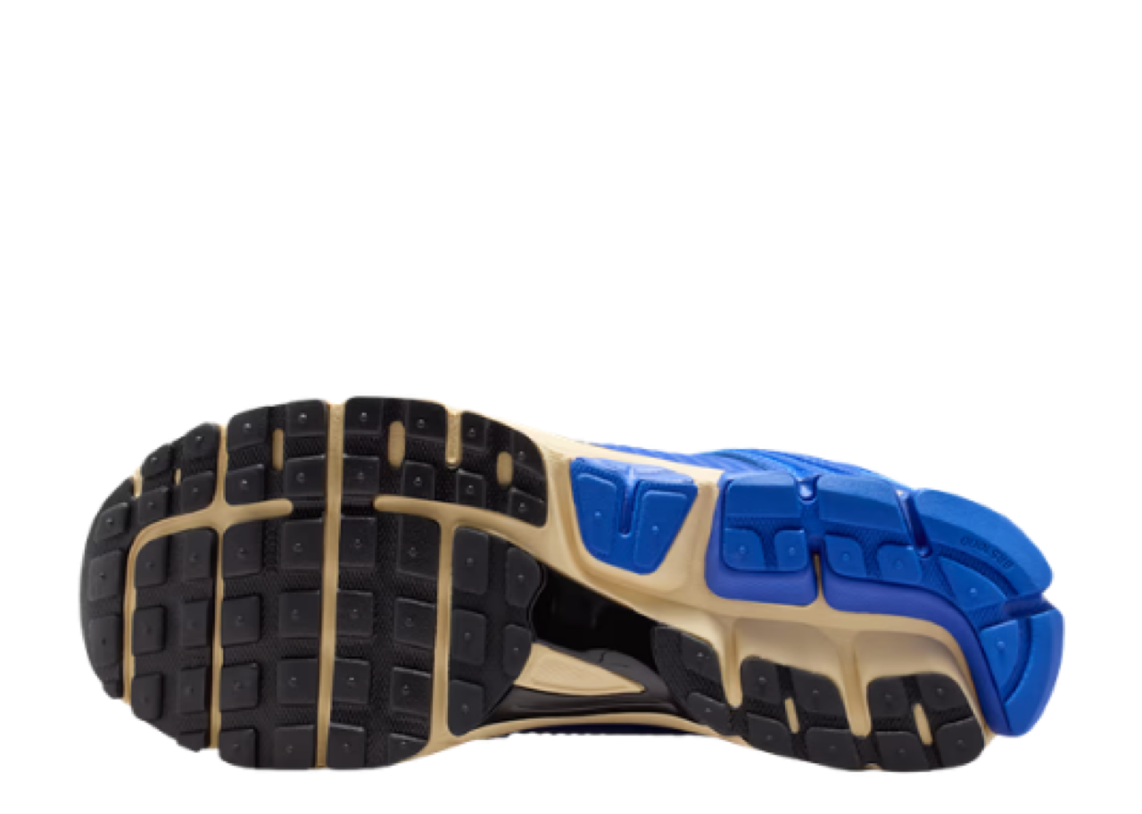Nike Zoom Vomero 5 Swooshless Hyper Royal - photo 4