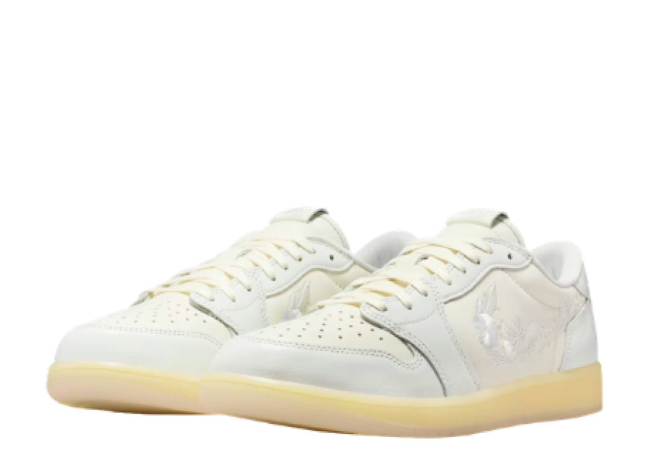 Air Jordan 1 Retro Low OG Rabbit Floral Swoosh - photo 2
