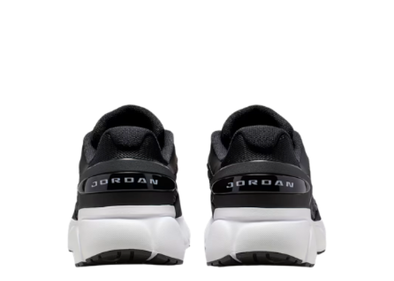Air Jordan Trunner Flow Black White - photo 3