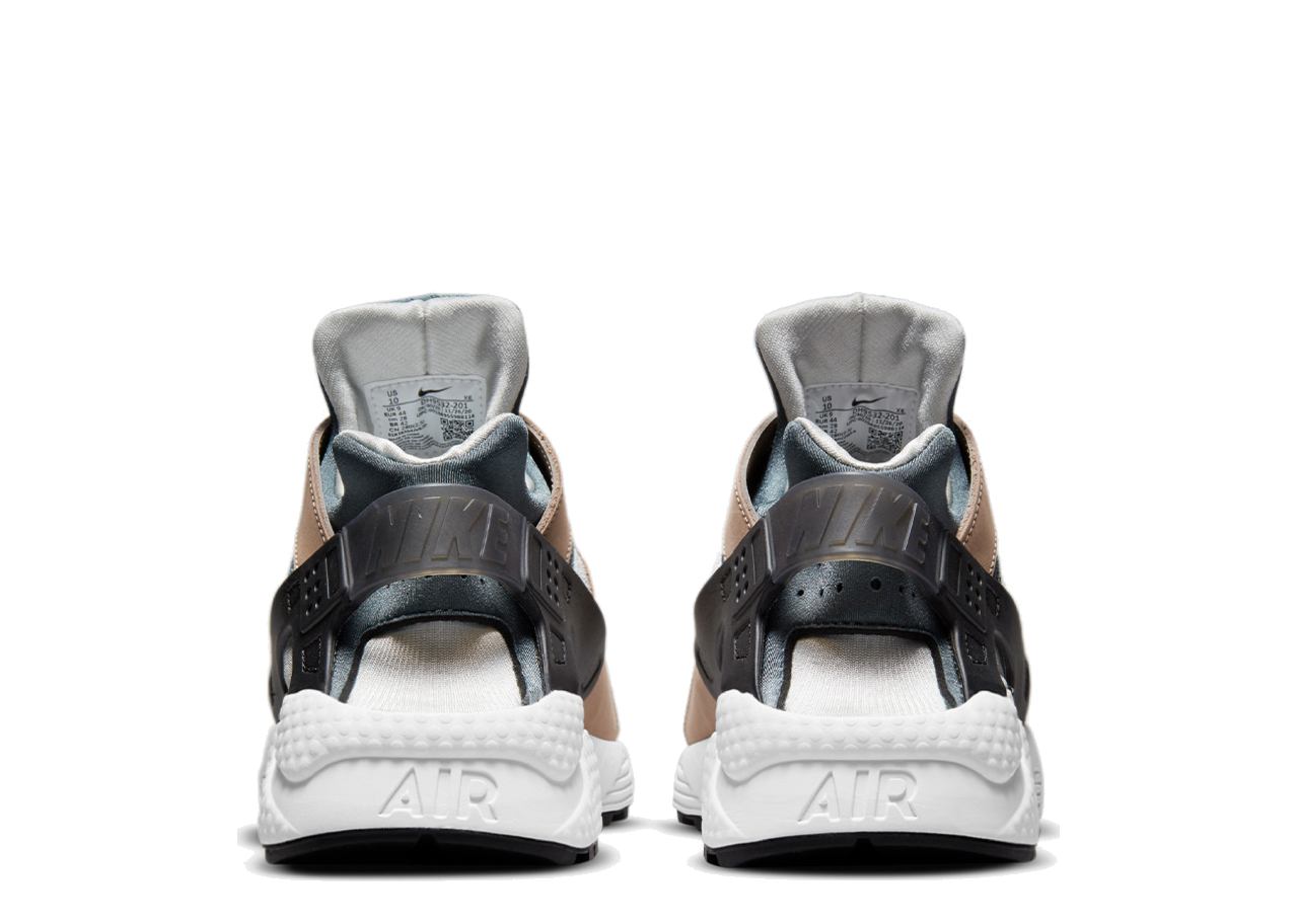 Nike Air Huarache Escape (2021) - photo 3