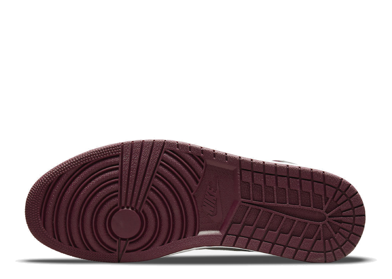 Air Jordan 1 Retro High OG Bordeaux (Grade School) - photo 4