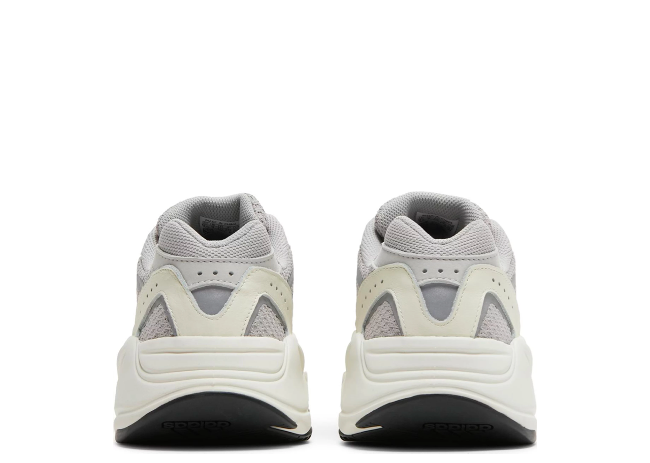 Yeezy Boost 700 V2 Static (2018/2022) - photo 3