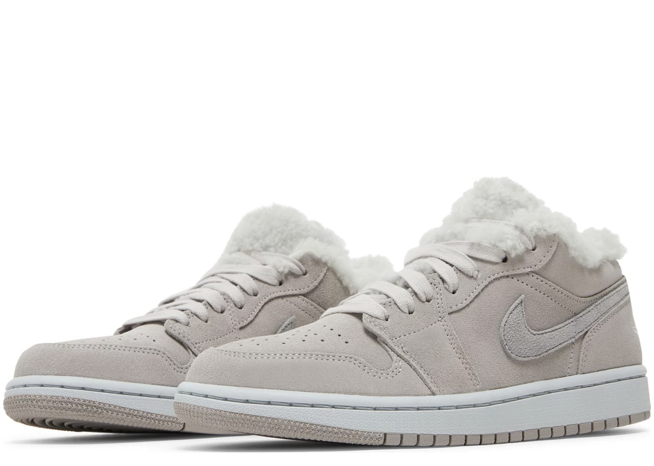 Air Jordan 1 Low Sherpa Fleece (Women's) - photo 2