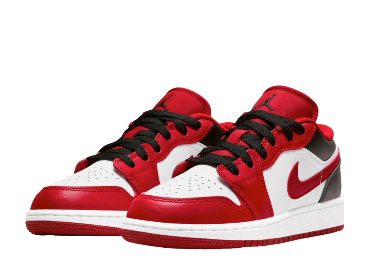 Air Jordan 1 Low Bulls (Grade School) - photo 2