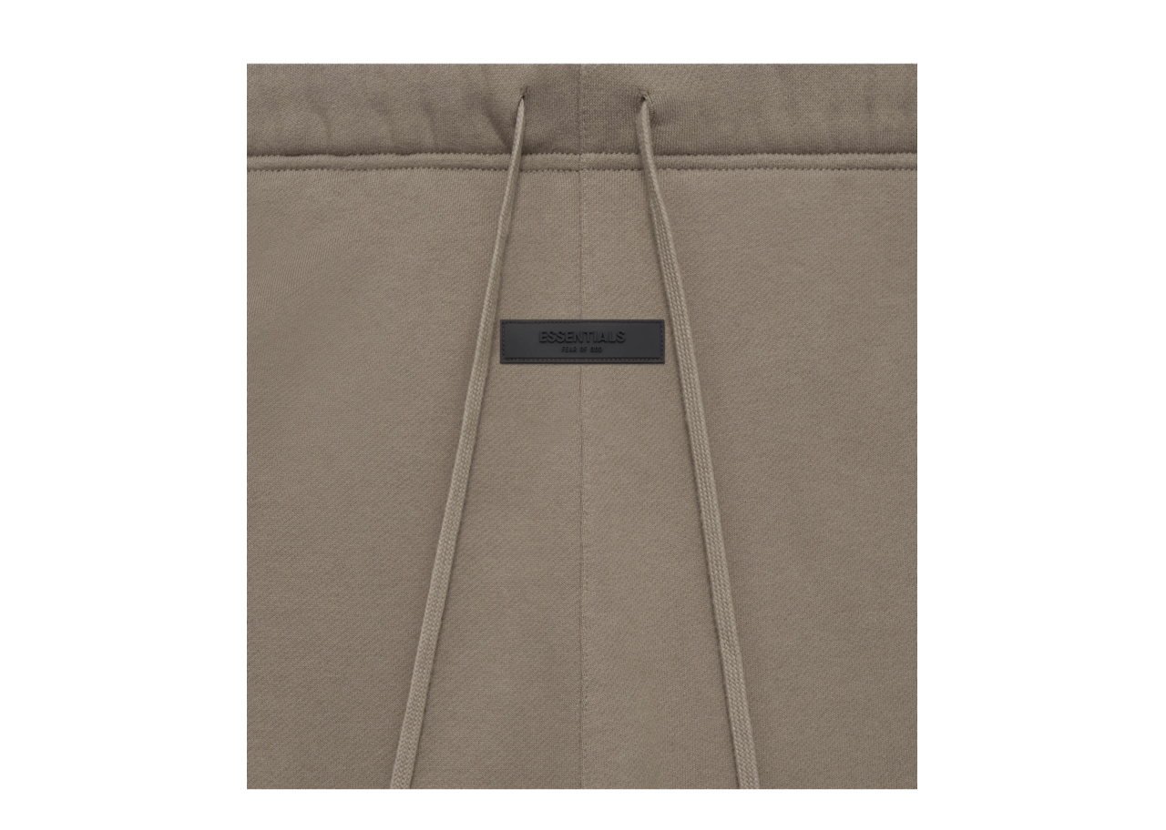 Fear of God Essentials Shorts Desert Taupe - photo 3