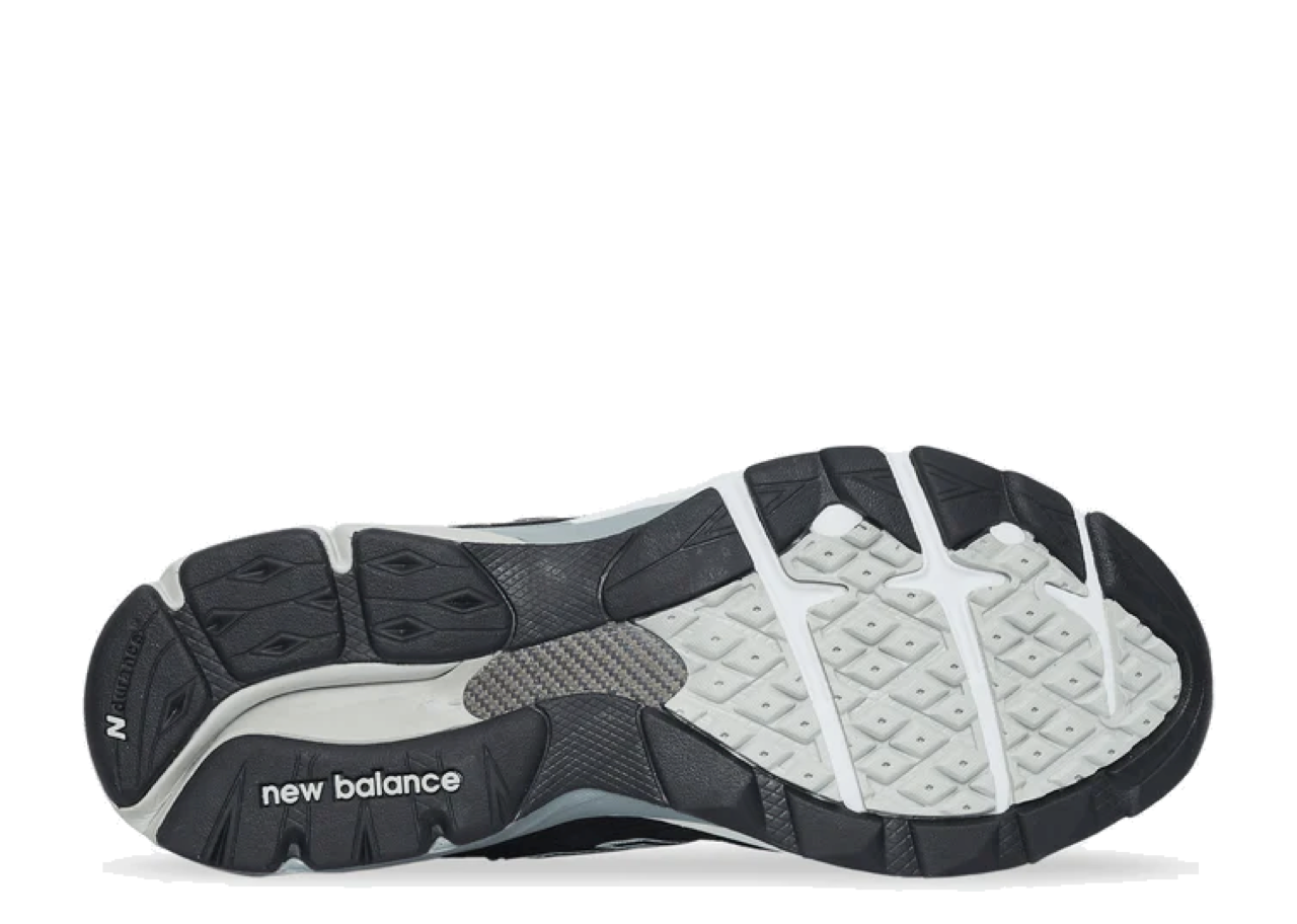 New Balance 990v3 Black White - photo 4