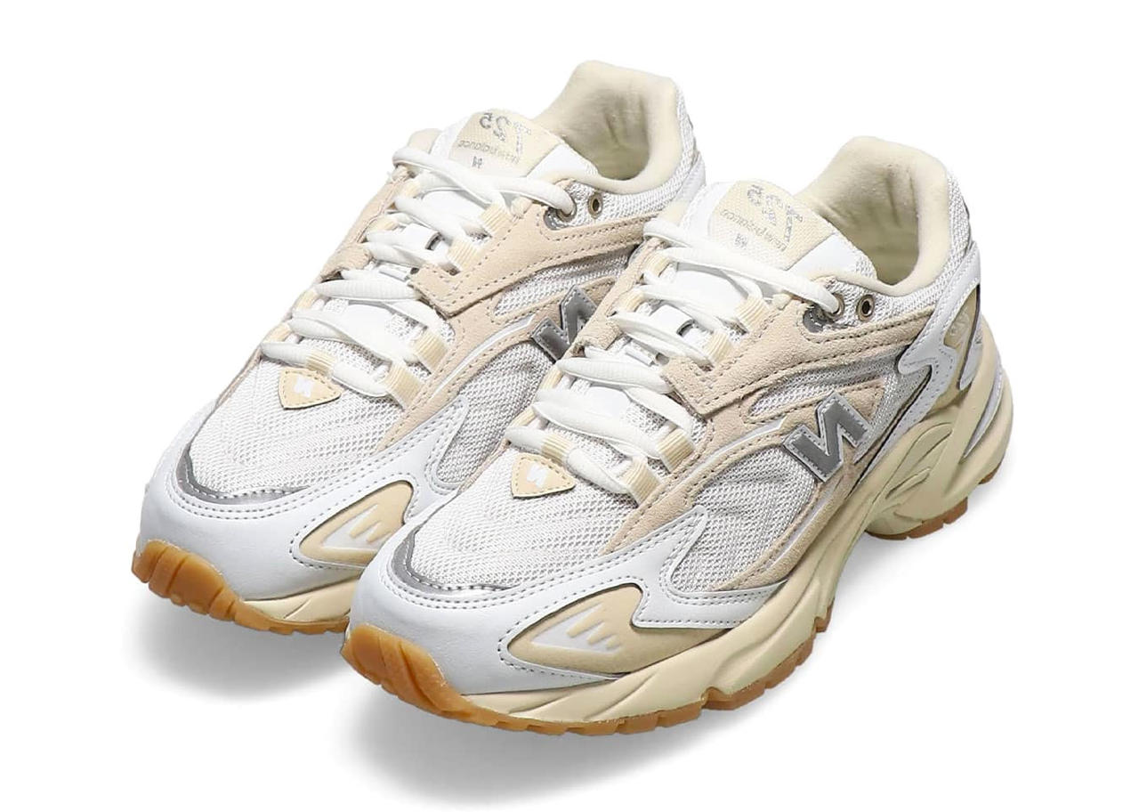 New Balance 725 Radically Classic Pack Off White Gum - photo 2