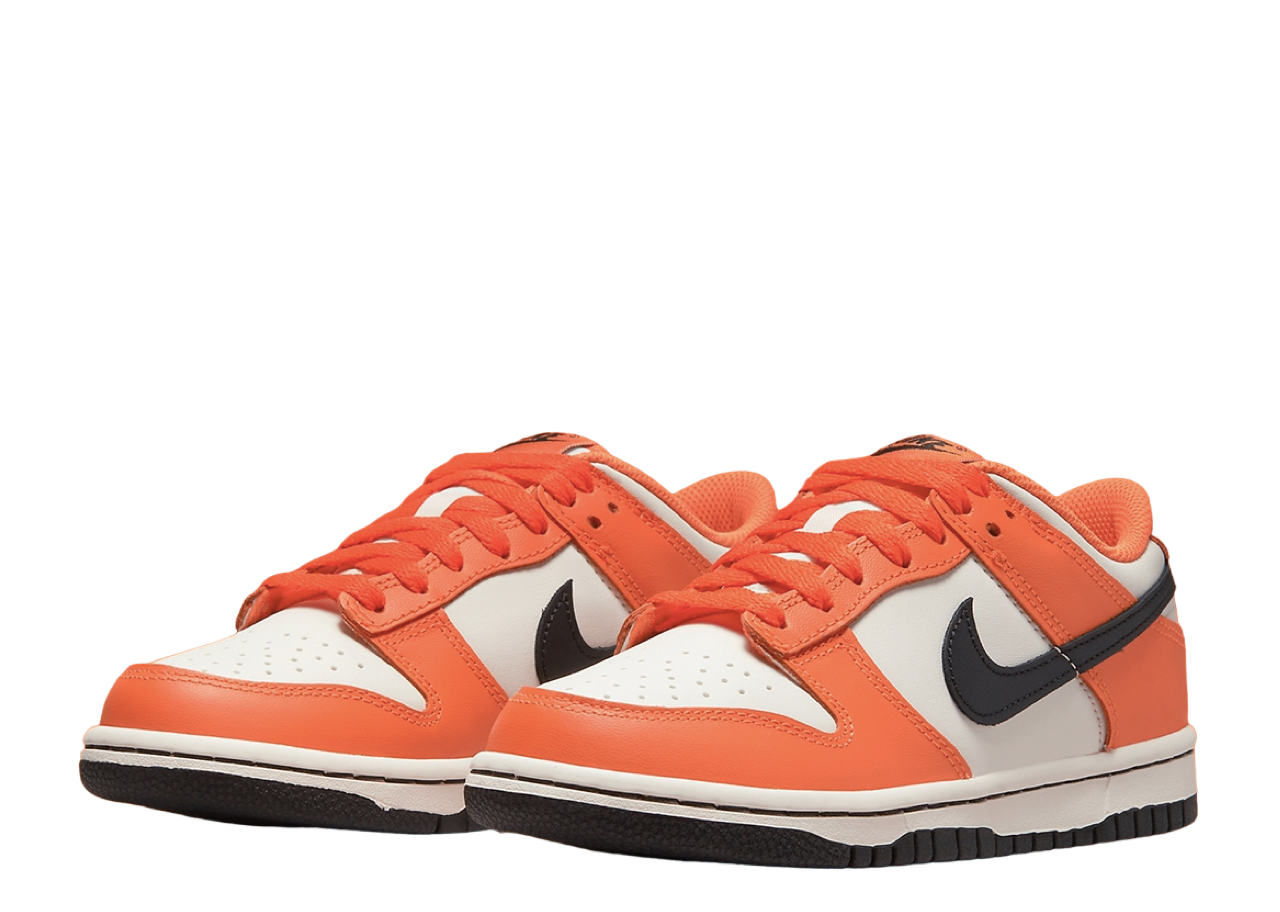 Nike Dunk Low Halloween (2022) (Grade School)  - photo 2