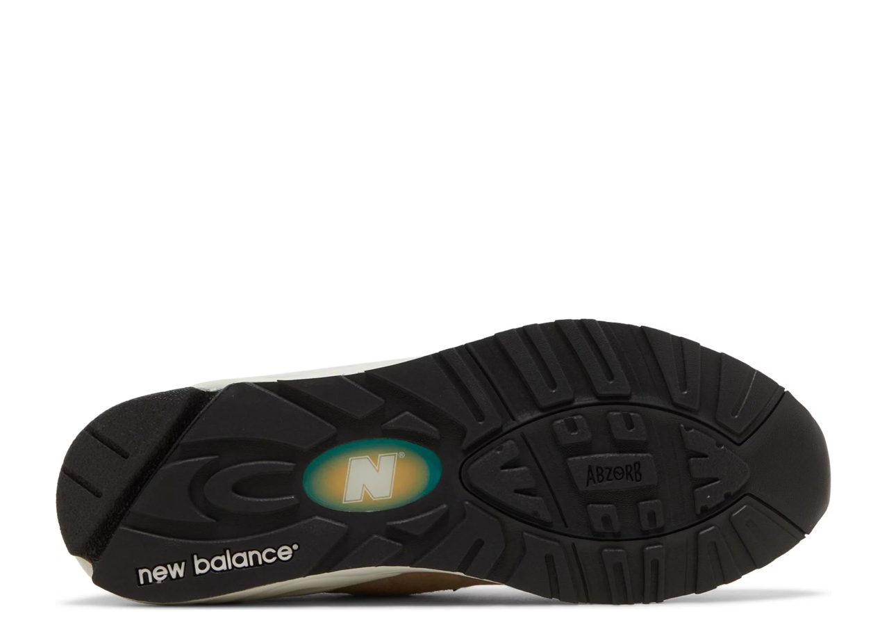 New Balance 990v2 Kith Tannin - photo 4