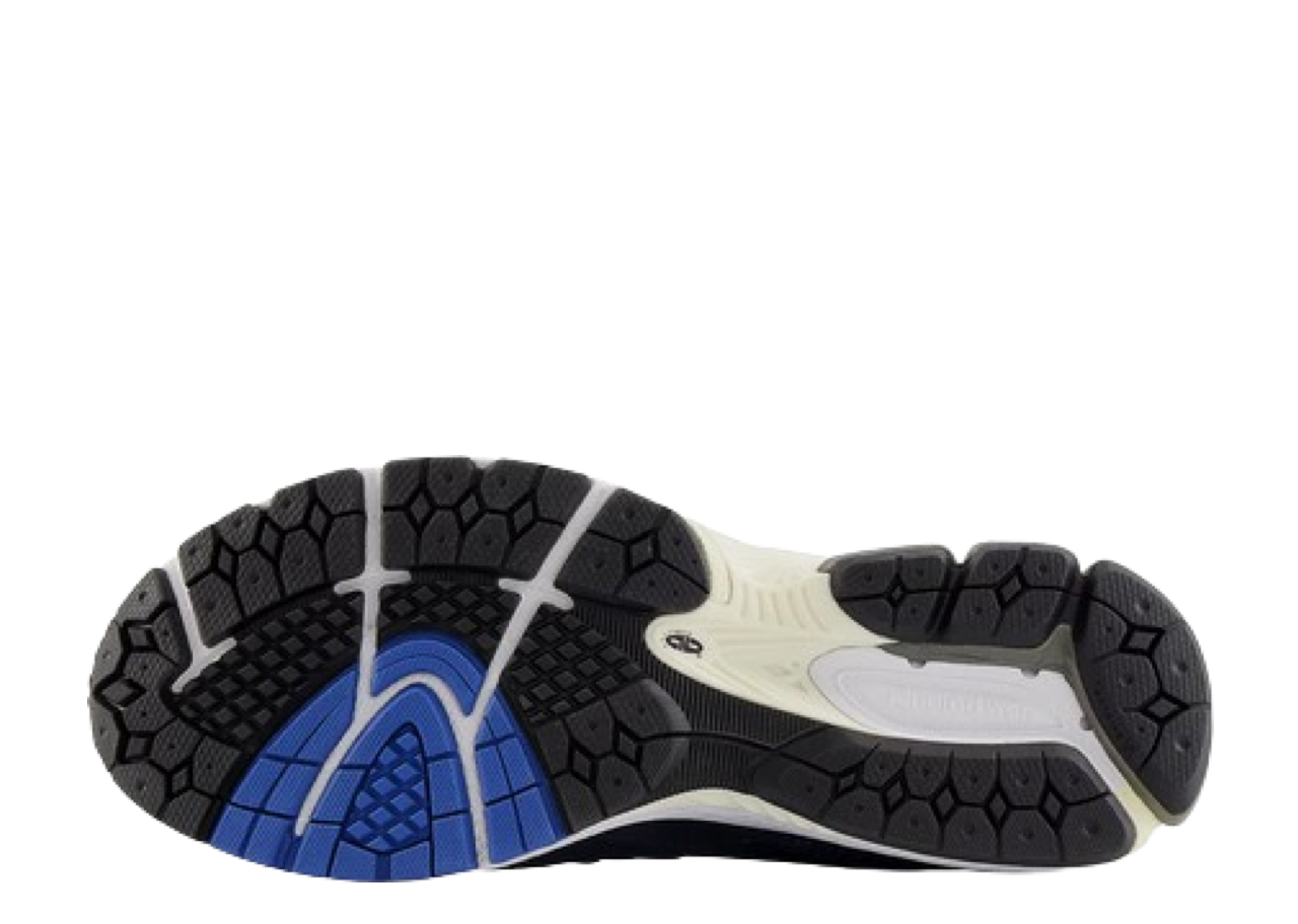 New Balance 2002R Invincible x N.Hoolywood Gore-Tex Navy - photo 4