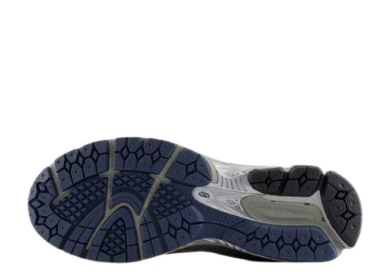 New Balance 2002R Gore-Tex Castlerock Natural Indigo - photo 4