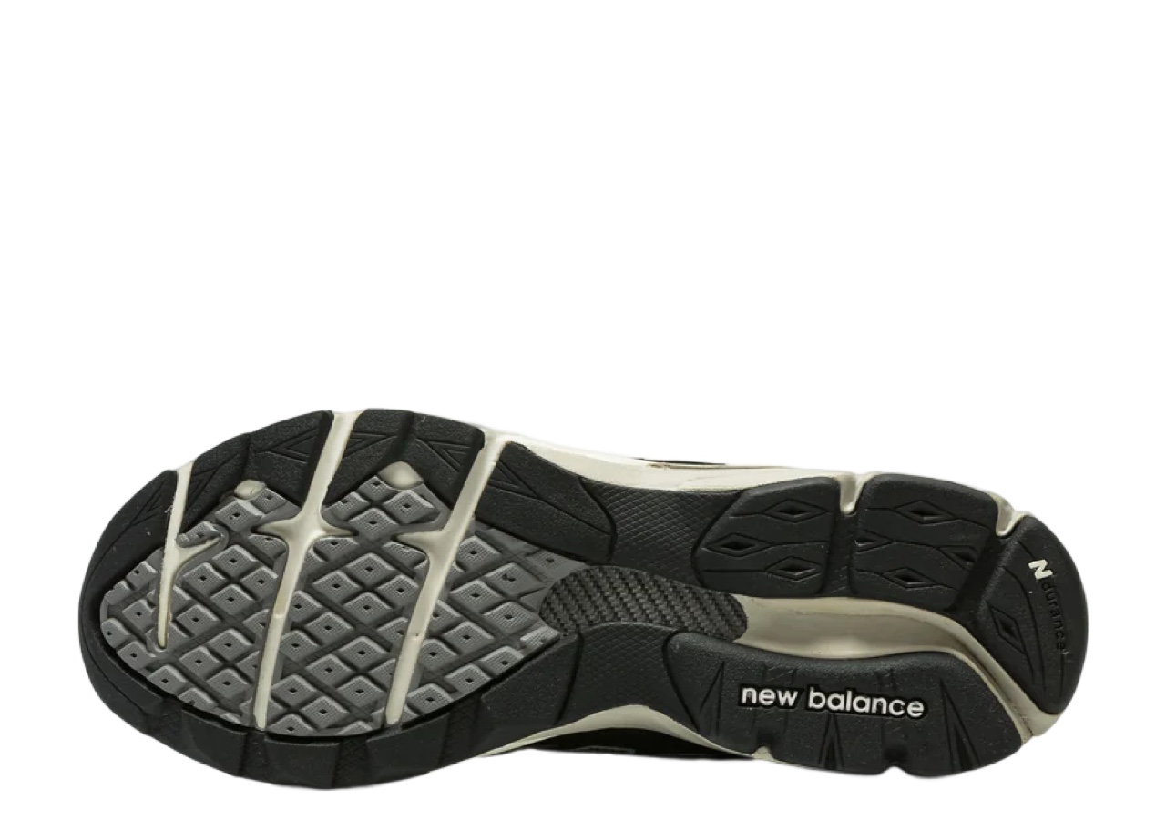 New Balance 990v3 MiUSA Black Tan - photo 4