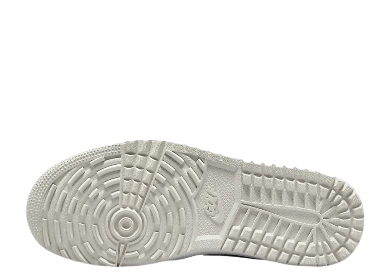 Air Jordan 1 Retro Low Golf Phantom Volt - photo 4