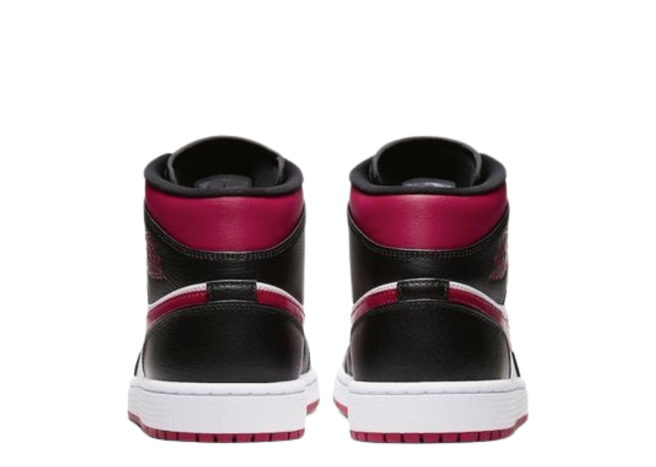 Air Jordan 1 Mid Bred Toe - photo 3