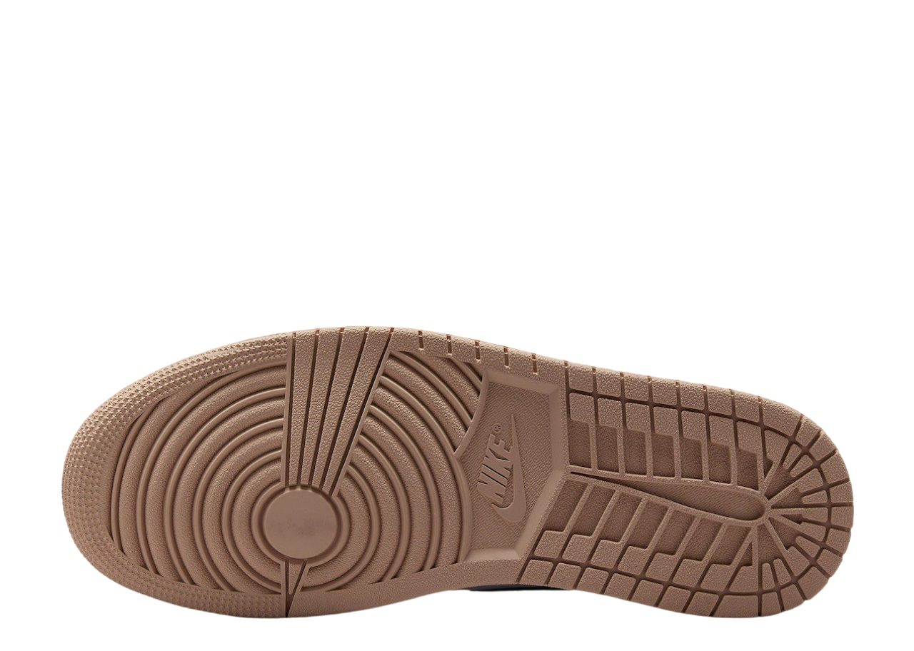 Air Jordan 1 High OG Latte Brown (Women's) - photo 4