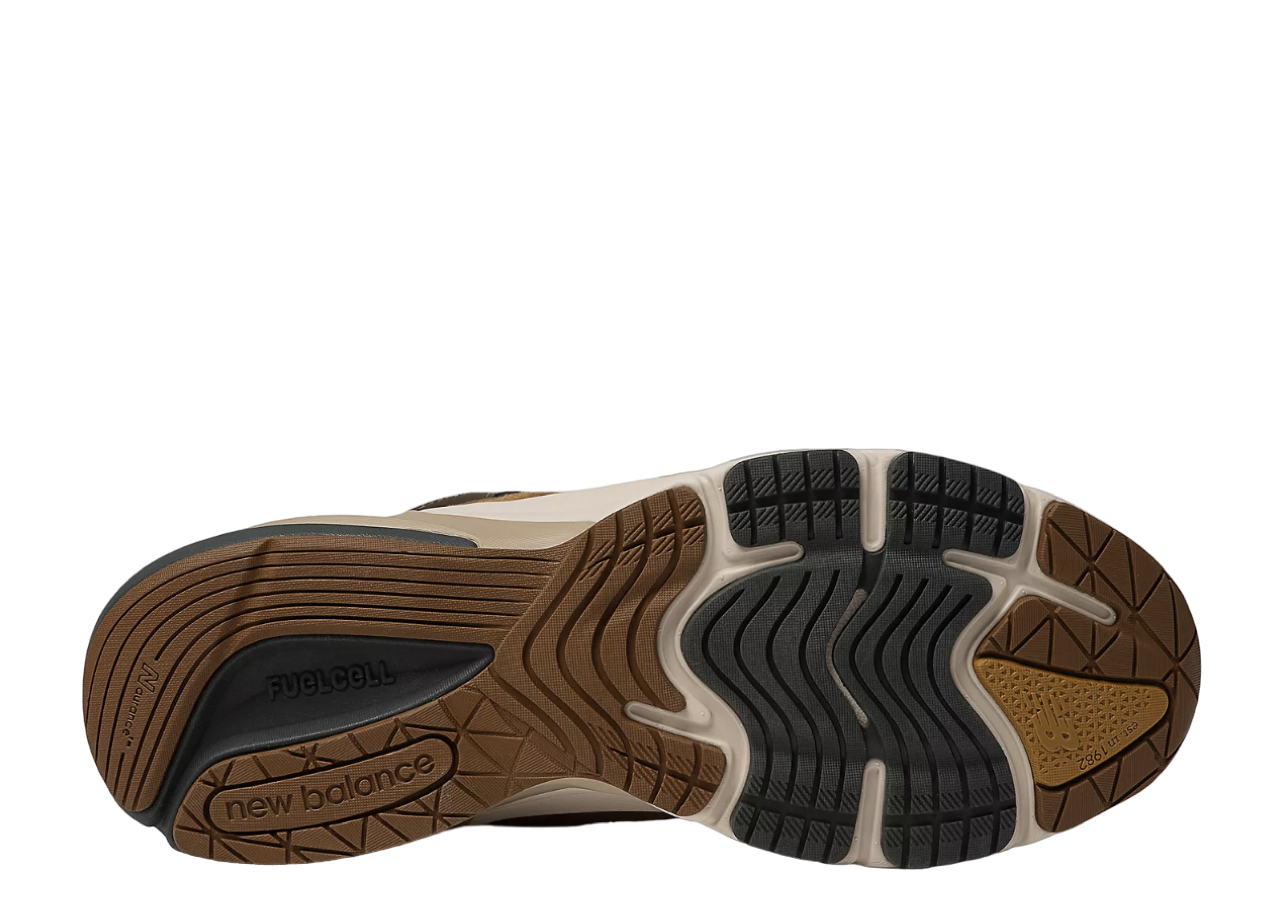 New Balance 990v6 x Carhartt WIP Sculpture Center - photo 4
