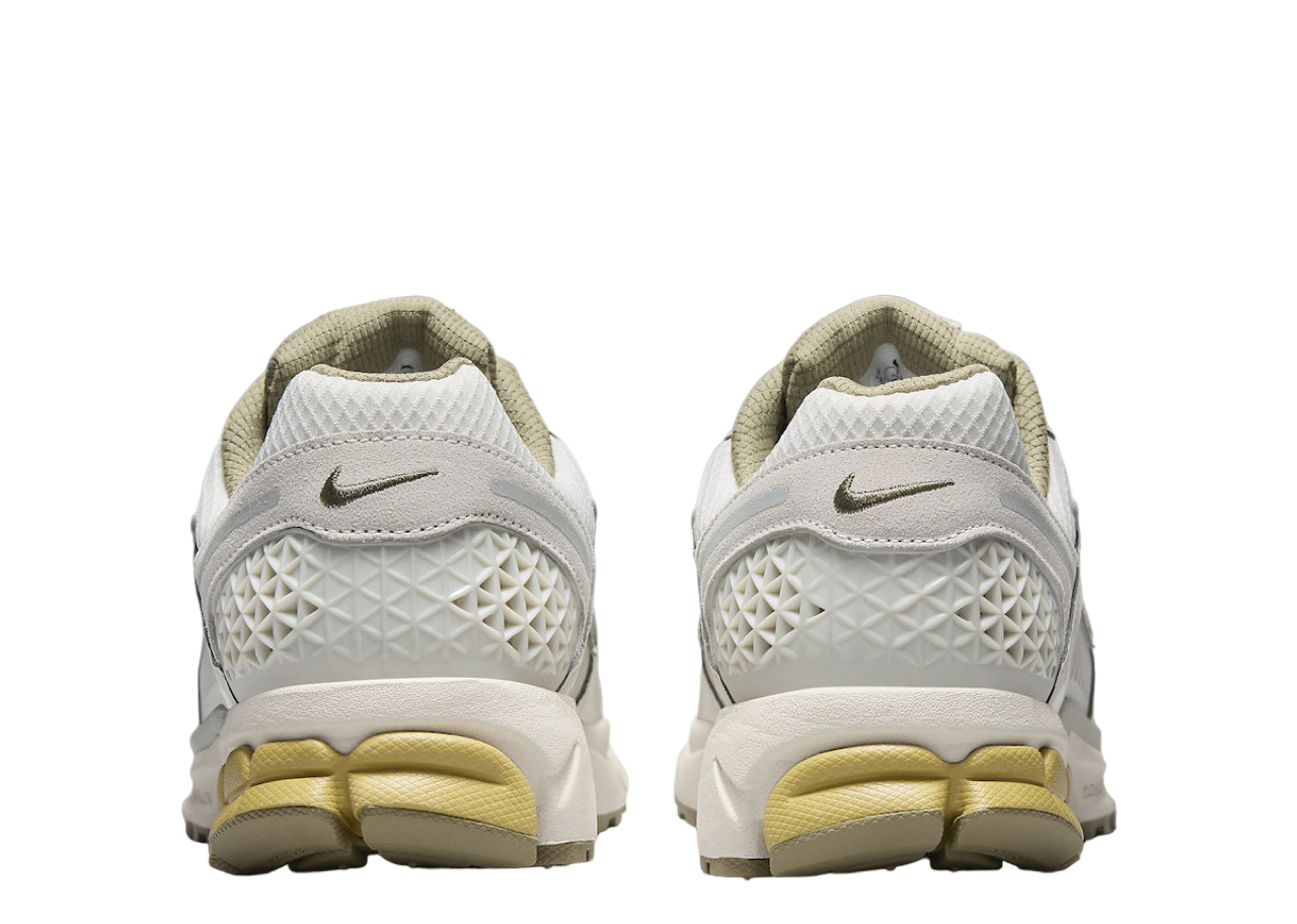 Nike Zoom Vomero 5 SP Light Bone Neutral Olive - photo 3
