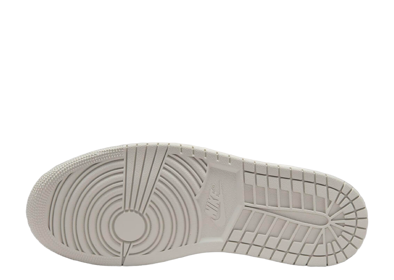 Air Jordan 1 Retro Low OG Black Cement (Grade School) - photo 4