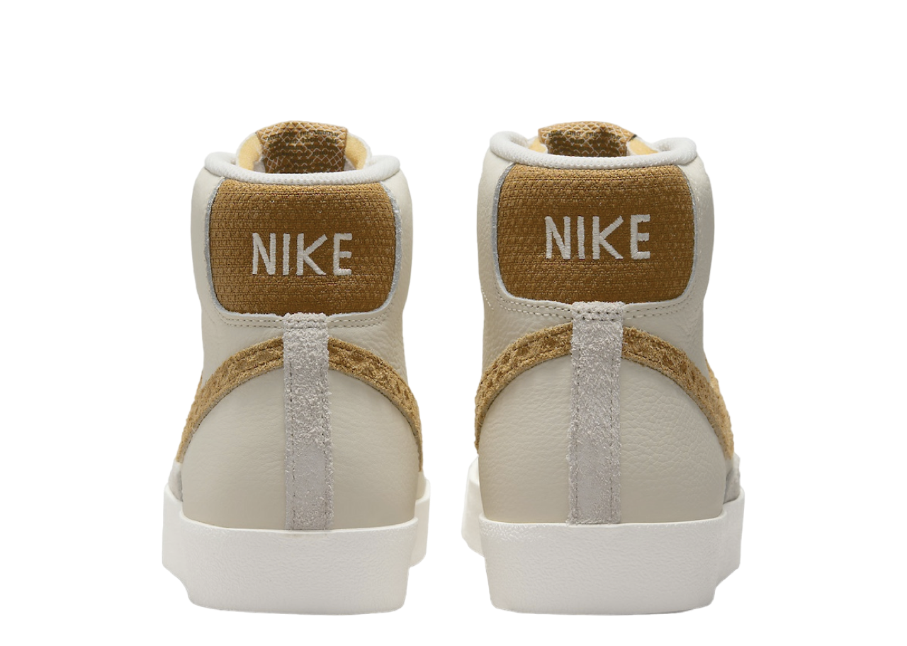 Nike Blazer Mid '77 Waffle - photo 3