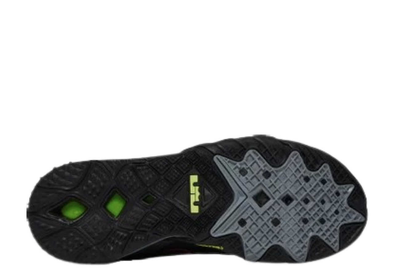 Nike LeBron 18 Low EP Air Max 95 Greedy - photo 4