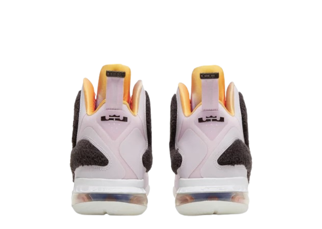 Nike LeBron 9 King of LA (2022) - photo 3