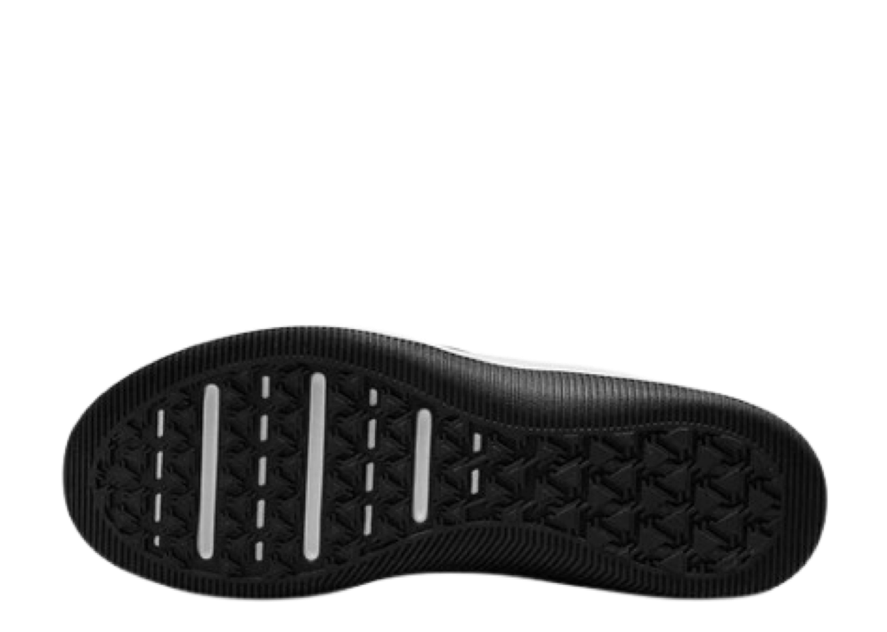 Nike MC Trainer Black White - photo 4