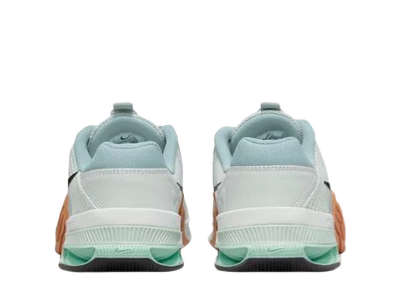 Nike Metcon 7 'Light Silver Desert Ochre' - photo 3