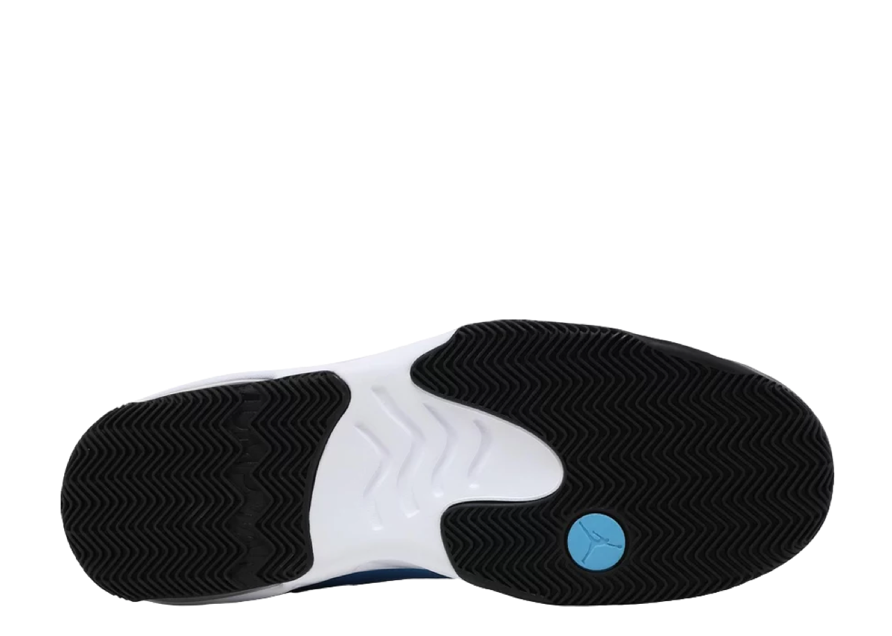 Air Jordan Max Aura 2 Black University Blue - photo 2