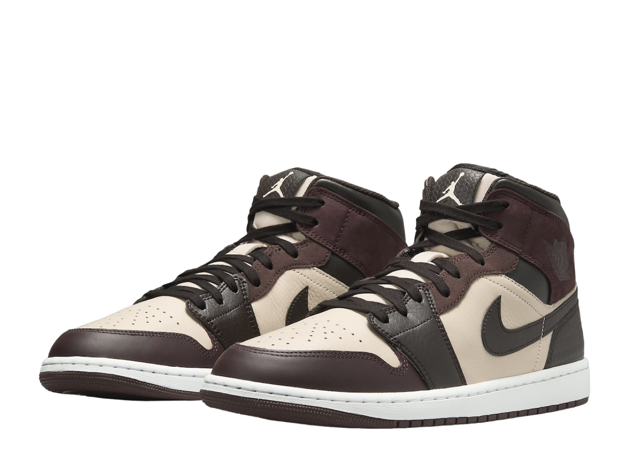 Air Jordan 1 Mid SE Paris YMCA - photo 2